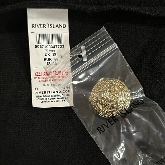 River Island Black Villanelle Coat Long w/ Faux Fur & Detachable Collar - Picture 8 of 13